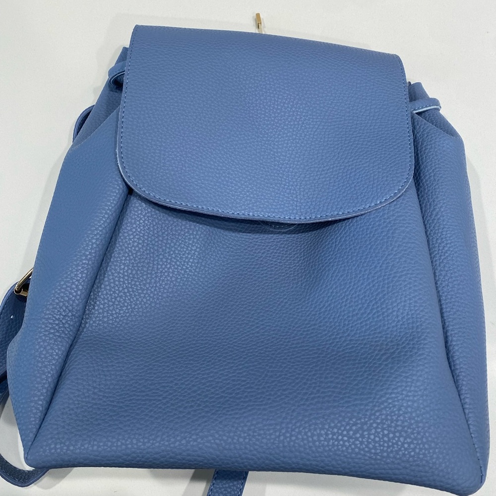 NEW Justin & Taylor pebbled faux leather blue drawstring backpack purse blue